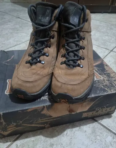 Coturno Adventure Cano Médio Feminino - Couro Legítimo - Tam. 38