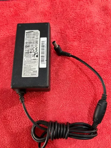 Fonte de Alimentacao Samsung Original 59W 19V 3.17A Bivolt A5919_FSM