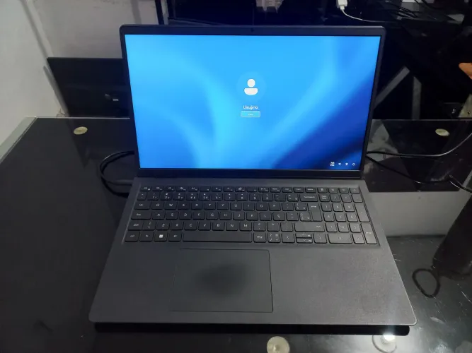 Notebook Dell 15 3520 - I3 12th - 8gb - VER ANÚNCIO 