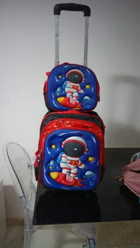 Mochila com lancheira