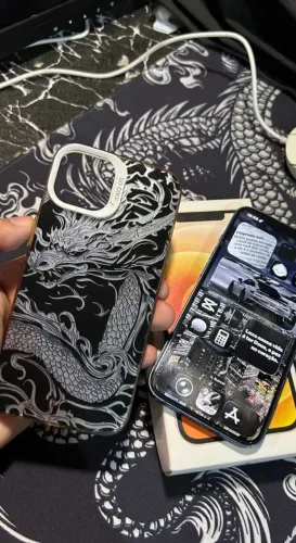 iPhone 13 impecável