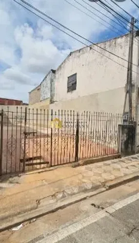 Terreno próximo ao Shopping Pátio Cianê.