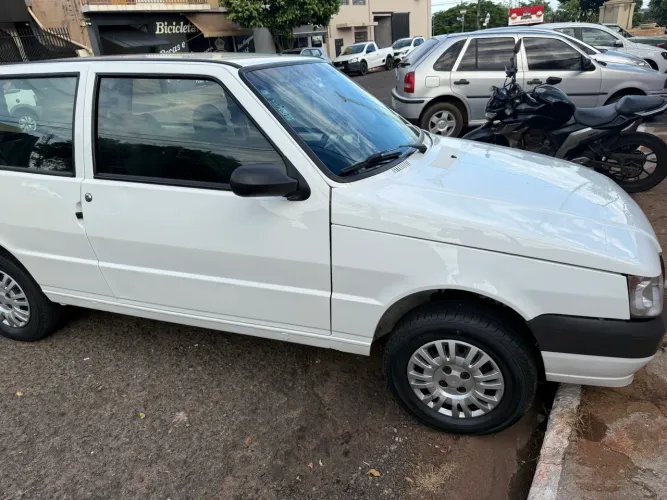 Fiat Uno Mille 1.0 Fire/ F.flex/ Economy 2P 2012