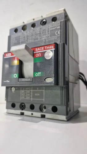 Dijuntor 160 caixa modulada tmax