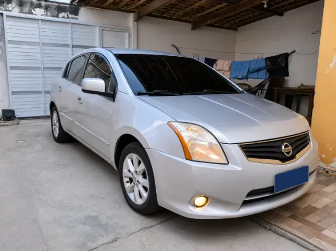 Nissan Sentra S 2.0/ 2.0 Flex Fuel 16V Aut. 2012
