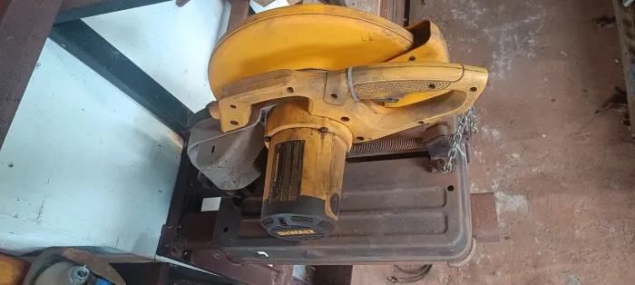 Serra Policorte DeWalt 14" Serralheria