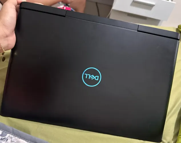 Vendo notebook Dell G7. 17 8750H, 32GB de ram, placa de vídeo GTX 1060, SSD 512 GB, HD 1TB