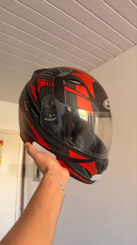 Capacete novo TM 61