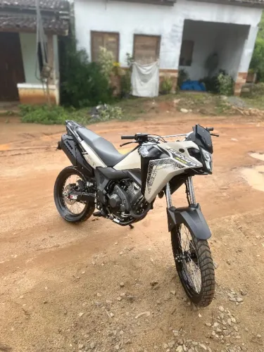Moto muito nova!