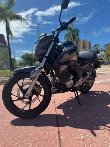 Cb twister 250 abs 2022