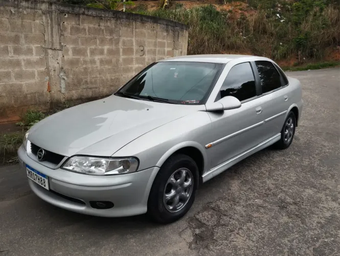 Chevrolet Vectra GL 2.2 MPFI Milenium 2001