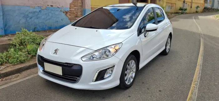 Peugeot 308 Active 1.6 Flex 16V 5P Mec. 2014