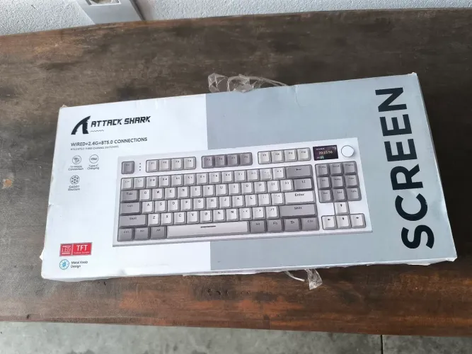 Teclado attack shark k86
