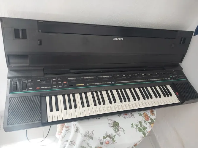 Teclado Casio CT 6500