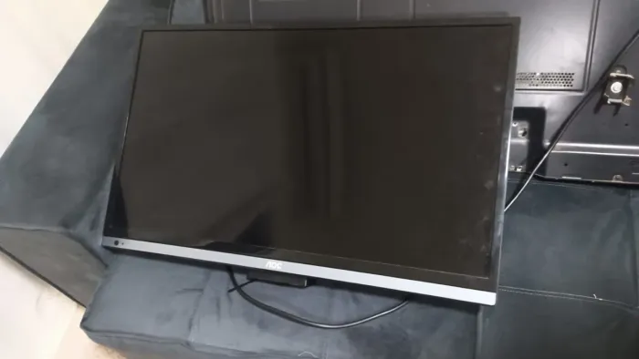 Tv AOC 32 polegadas não é smart