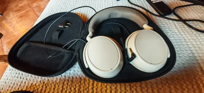 Fone Sennheiser Momentum 4