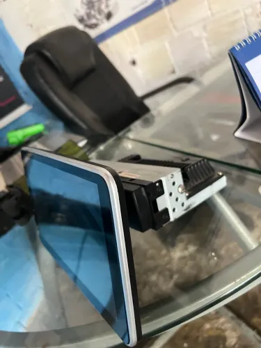 Multimídia 9 polegadas com tela flexível 