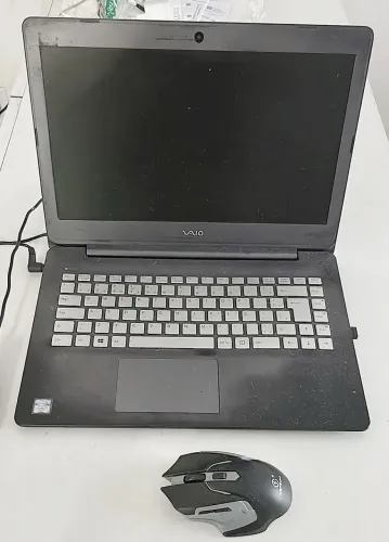 Notebook VAIO, 8 GB, HD 1TB. LICENCIADO WINDOWS 1O, MOUSE DE 5 BOTÕES.