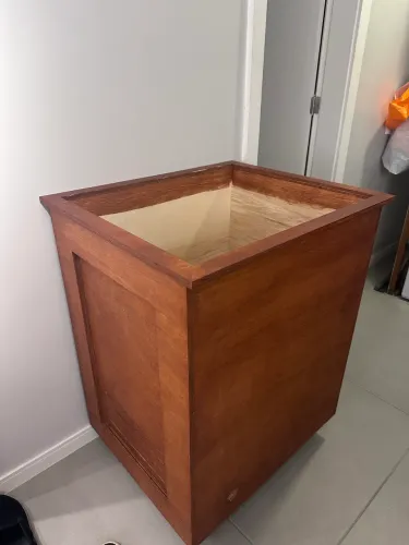Caixa/Balcão de Madeira para Freezer 120L - Ideal para Açaí, Sorvete ou Bebidas