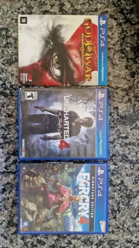 3 JOGOS PS4 200,00