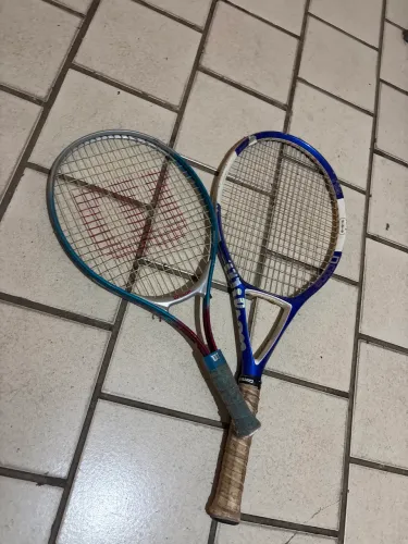 Vendo 2 raquete de tênis