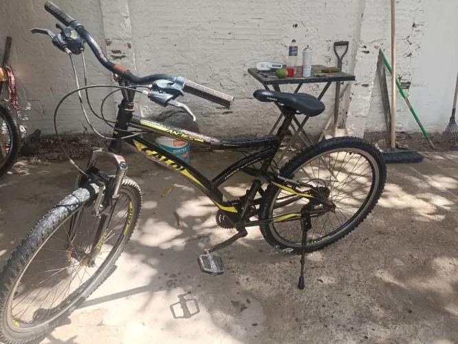 Bicicleta Caloi aro 26