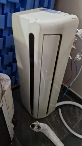 Split Midea 7.500 BTUs - Gela Forte / Defeito na Placa Evaporadora (Para Peças ou Conserto