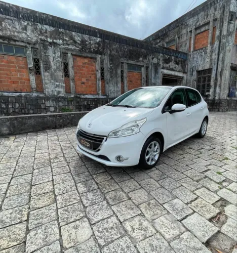 Peugeot 208 Allure 1.5 Flex 8V 5P 2016