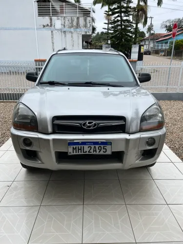 Hyundai Tucson 2.0 16V Aut. 2010
