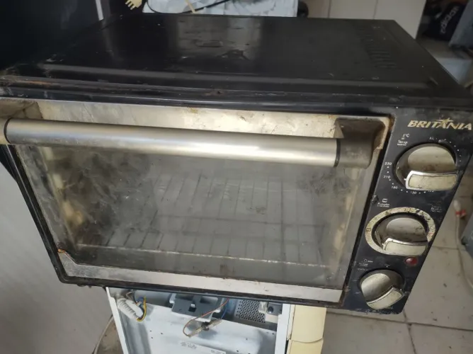Forninho elétrico fuciona perfeitamente