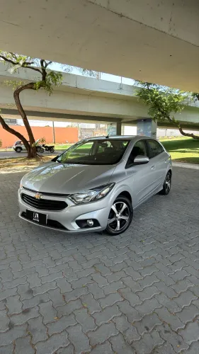 Chevrolet Onix Hatch LTZ 1.4 8V Flex Aut. 4P 2018