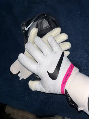 Luva Nike Phantom tamanho 10