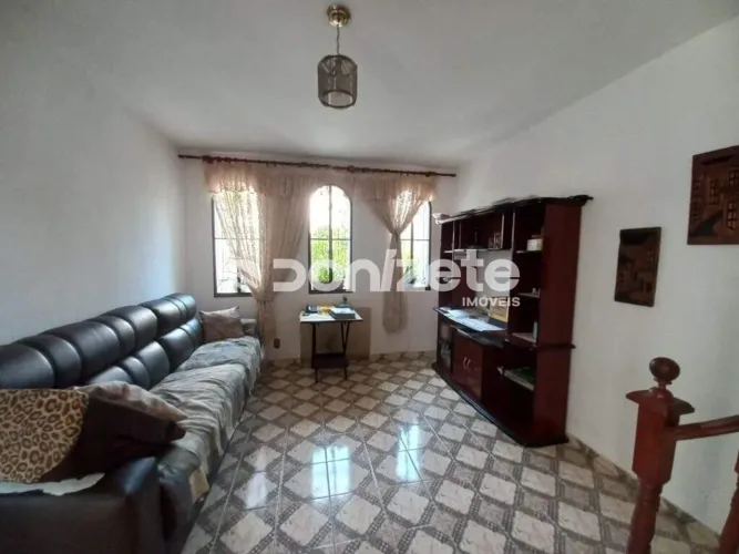 Sobrado para Aluguel no Centro de Santo André 4 Quartos, 2 Vagas, 221 m²