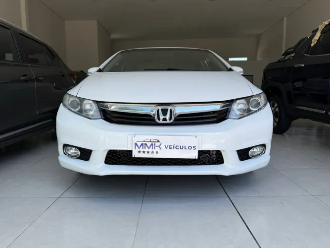 Honda Civic Sedan LXR 2.0 Flexone 16V Aut. 4P 2014