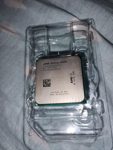 Athlon 3000G