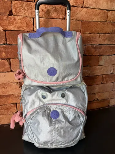 Mala de bordo ou mochila escolar Kipling original