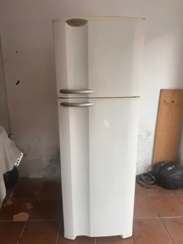 Geladeira frost free Electrolux desapego