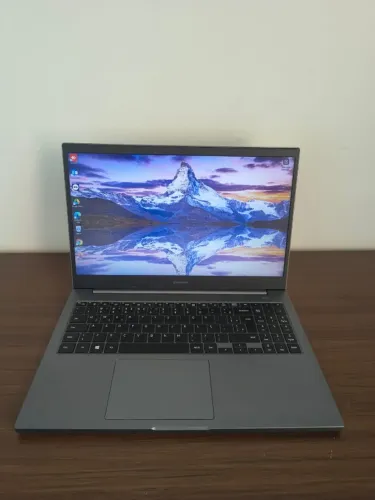 NOTEBOOK SAMSUNG 550XDA | i3 11ª GERAÇÃO | 8 GB RAM | EXCELENTE ESTADO