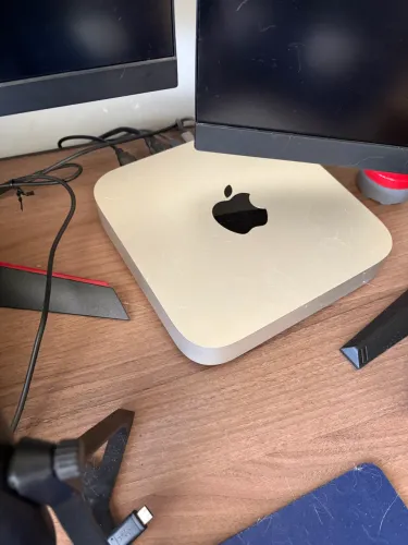 Mac Mini bem conservado
