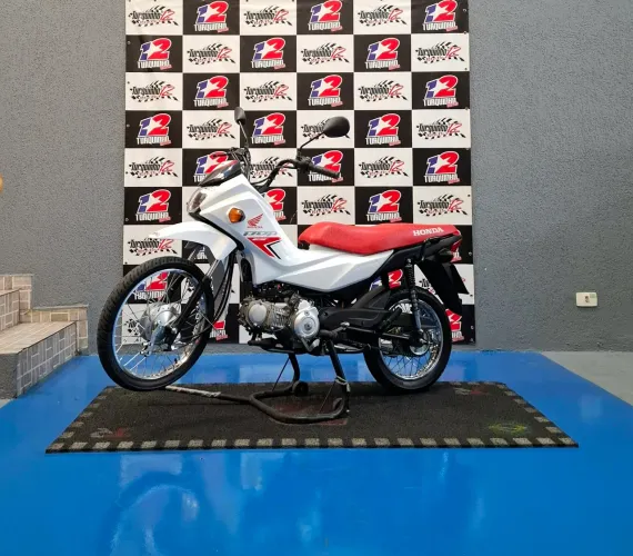 Honda Pop 110 único dono 13.000 km ano 2025