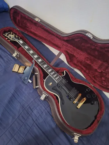 Guitarra "Gibson" Les Paul Custom (Chinesa com Upgrades)