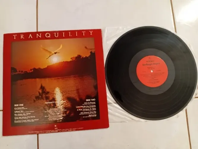 LP Tranquility - Heritage Singers / Dan Holder - Núcleo - Vinil Gospel Raro
