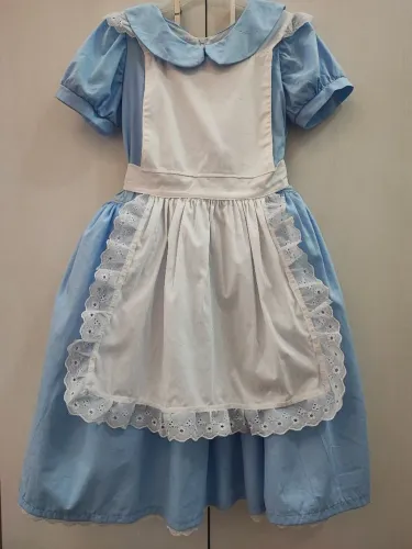 Vestido + sapatilha (Alice no país das maravilhas)