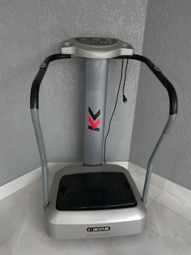 Plataforma vibratória kikos