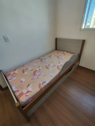 CAMA DE SOLTEIRO COM CAMA AUXILIAR