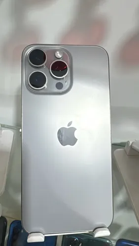 iPhone 15 pro Max 512 gb bateria acima de 88 sério