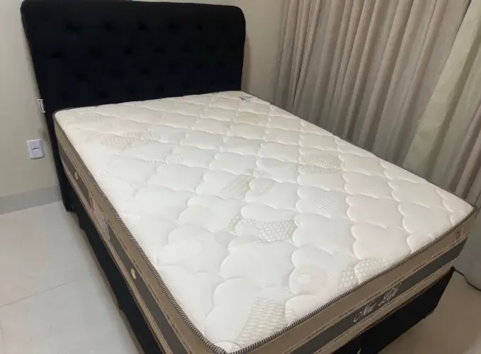 Cama casal nova