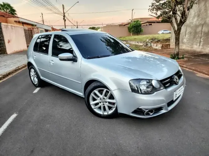 Volkswagen Golf Sportline 2.0 MI Total F. 8V Tip. 2012