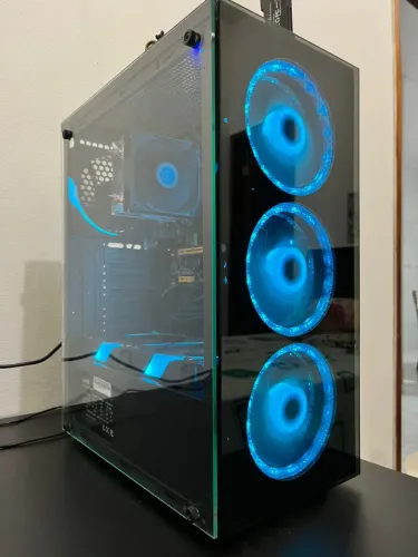 Gabinete gamer, 3 fans + controladora
