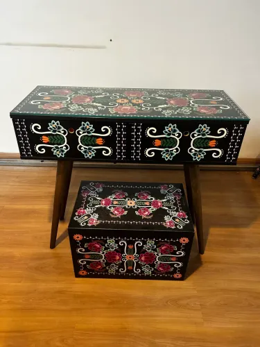 aparador artesanal + tampo de vidro sob medida + peça exclusiva